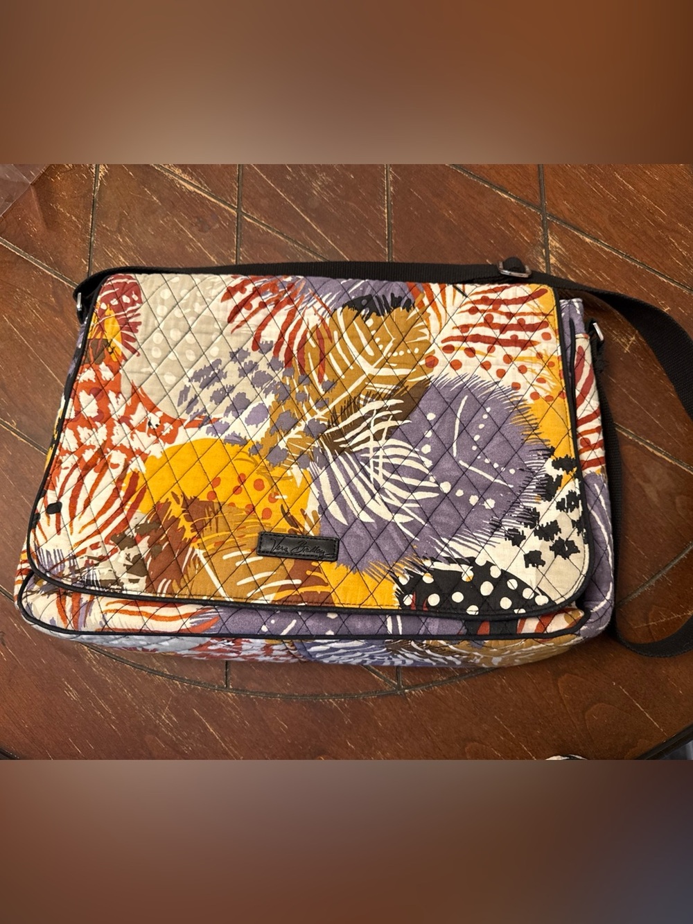 Vera Bradley Large Laptop Messenger Crossbody Bag Painted Feathers Retired Print